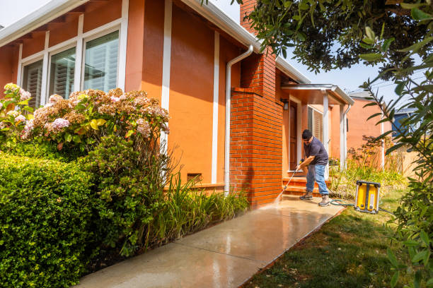 Best Commercial Pressure Washing  in Norwich, CT