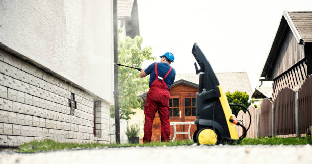 Best Garage Pressure Washing  in Norwich, CT